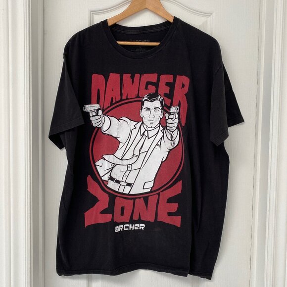 UNISEX 2XL - Archer - Danger Zone - Officially Licensed Tee - Picture 1 of 6